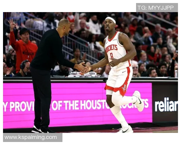 马刺与火箭第二场激战回顾双方球员表现与战术分析 马刺与火箭第二场激战回顾双方球员表现与战术分析