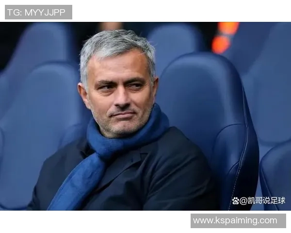 马丁内斯的传奇旅程：从足球新星到世界顶级教练的蜕变与成就